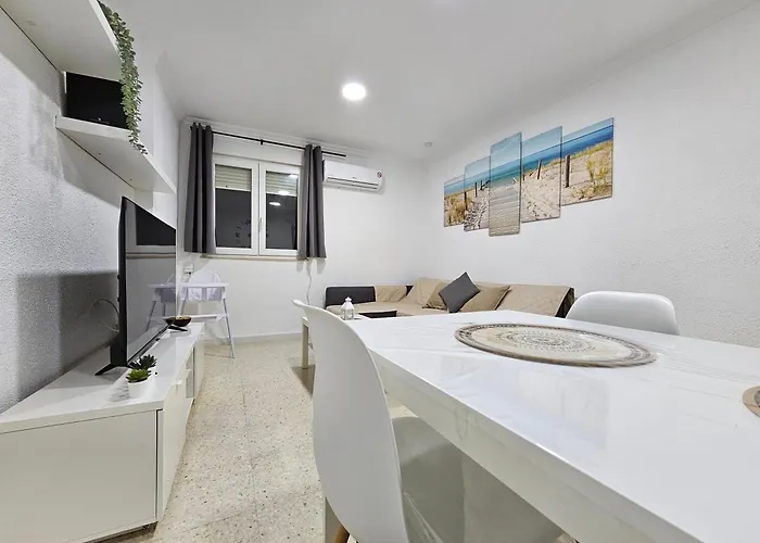 Granja - A 5 Min De La Playa * Cadice