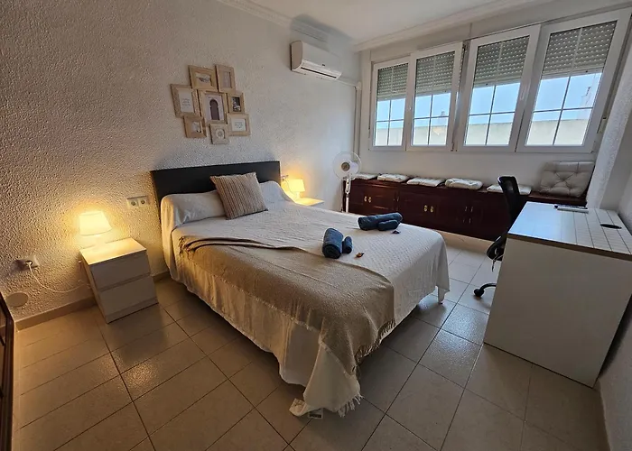 Granja - A 5 Min De La Playa Apartamento